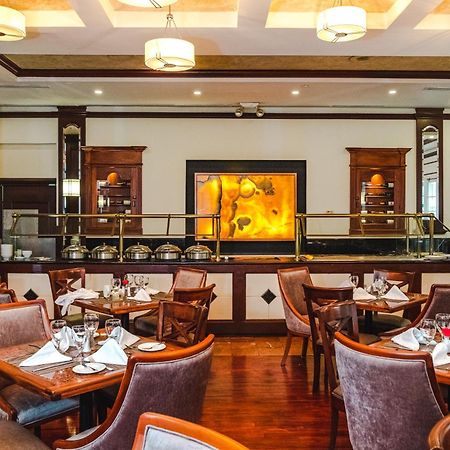 Hilton Princess סן פדרו סולה מראה חיצוני תמונה