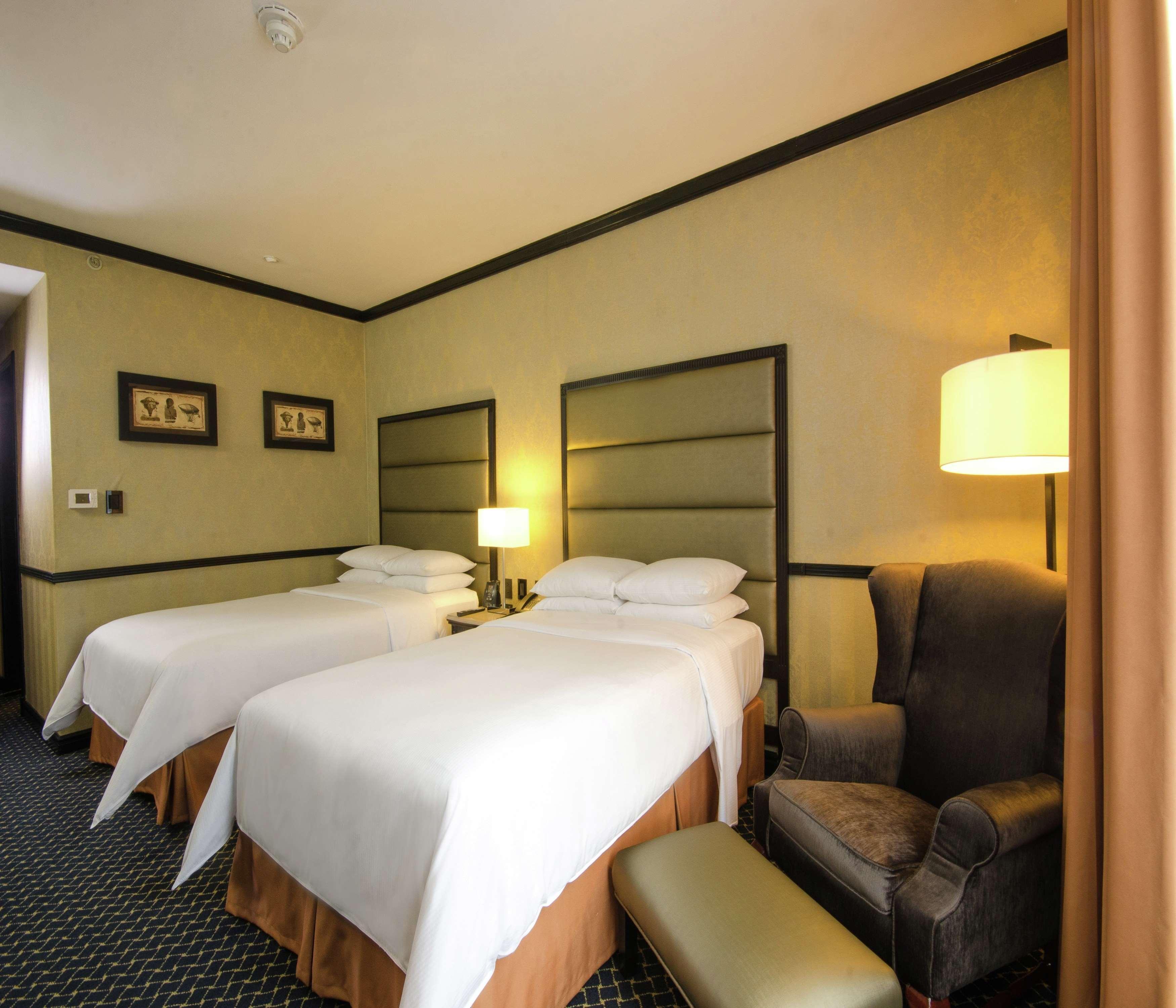 Hilton Princess סן פדרו סולה מראה חיצוני תמונה