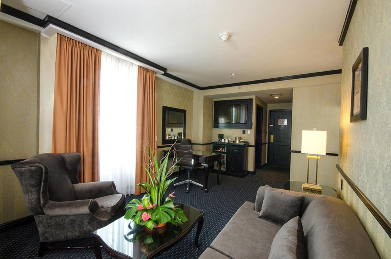 Hilton Princess סן פדרו סולה מראה חיצוני תמונה